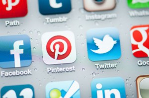 Wanneer je Social Media Marketing gaat toepassen binnen je bedrijf hebben wij de juiste social media tools beschikbaar.